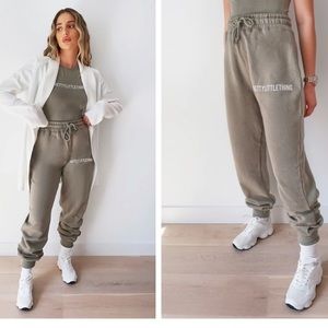 Pretty Little Thing Sage Khaki High Waisted Jogger
